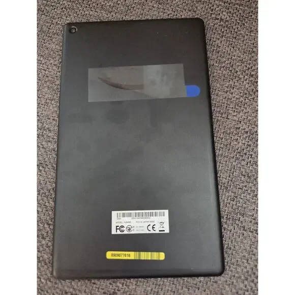 Amazon Fire HD 8 (8th Generation) 16 GB, Wi-Fi, 8 in - Black (without Special... - Picture 2 of 3